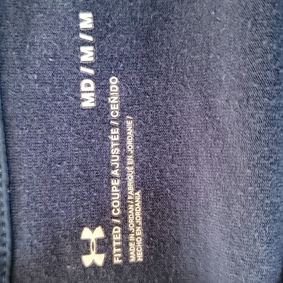 Under Armor Hooded Pullover - Picture 3 of 3